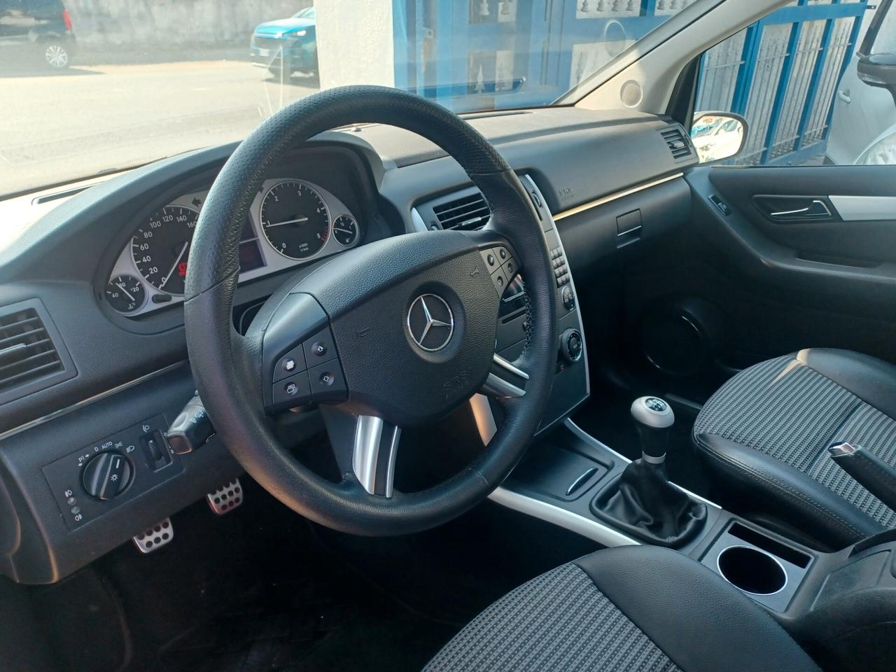 Mercedes-benz B 180 CDI Sport PARI AL NUOVO