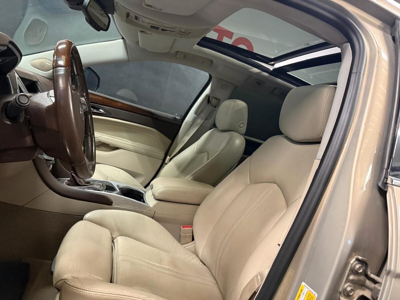 Cadillac SRX 3.0 V6 AWD AT Sports Luxury