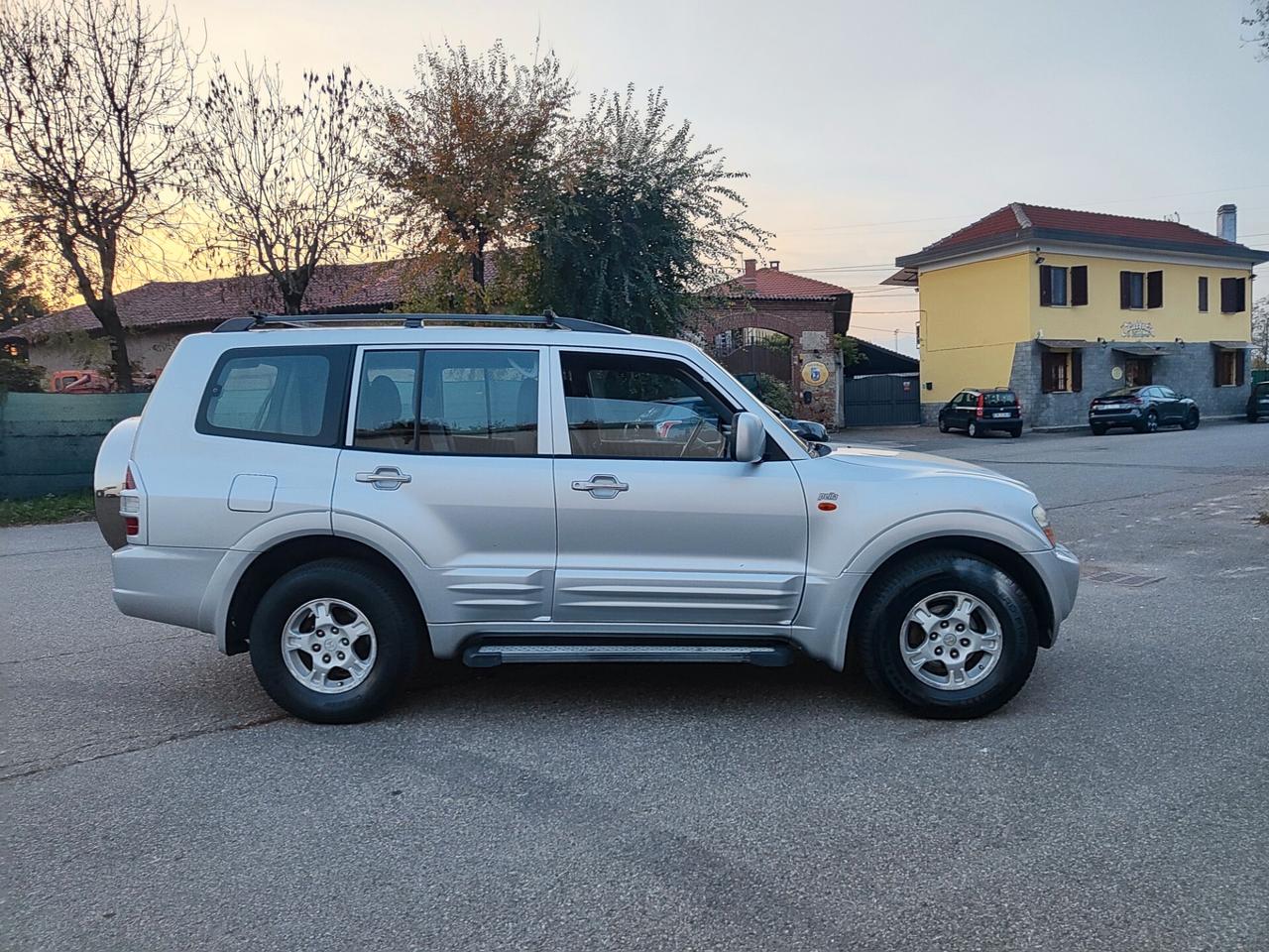 Mitsubishi Pajero 3.2 cambio manuale