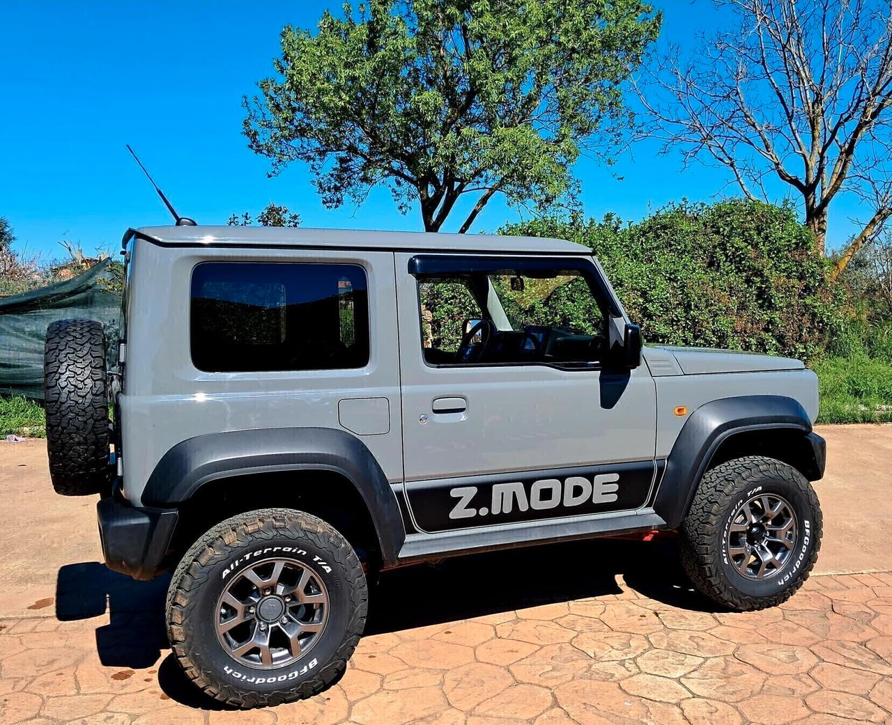 Suzuki Jimny 1.5 Top AUTOVETTURA 4 posti ZMode ALL GRIP