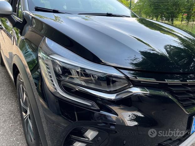 Renault Captur Plug-in Hybrid E-Tech 160 CV I...