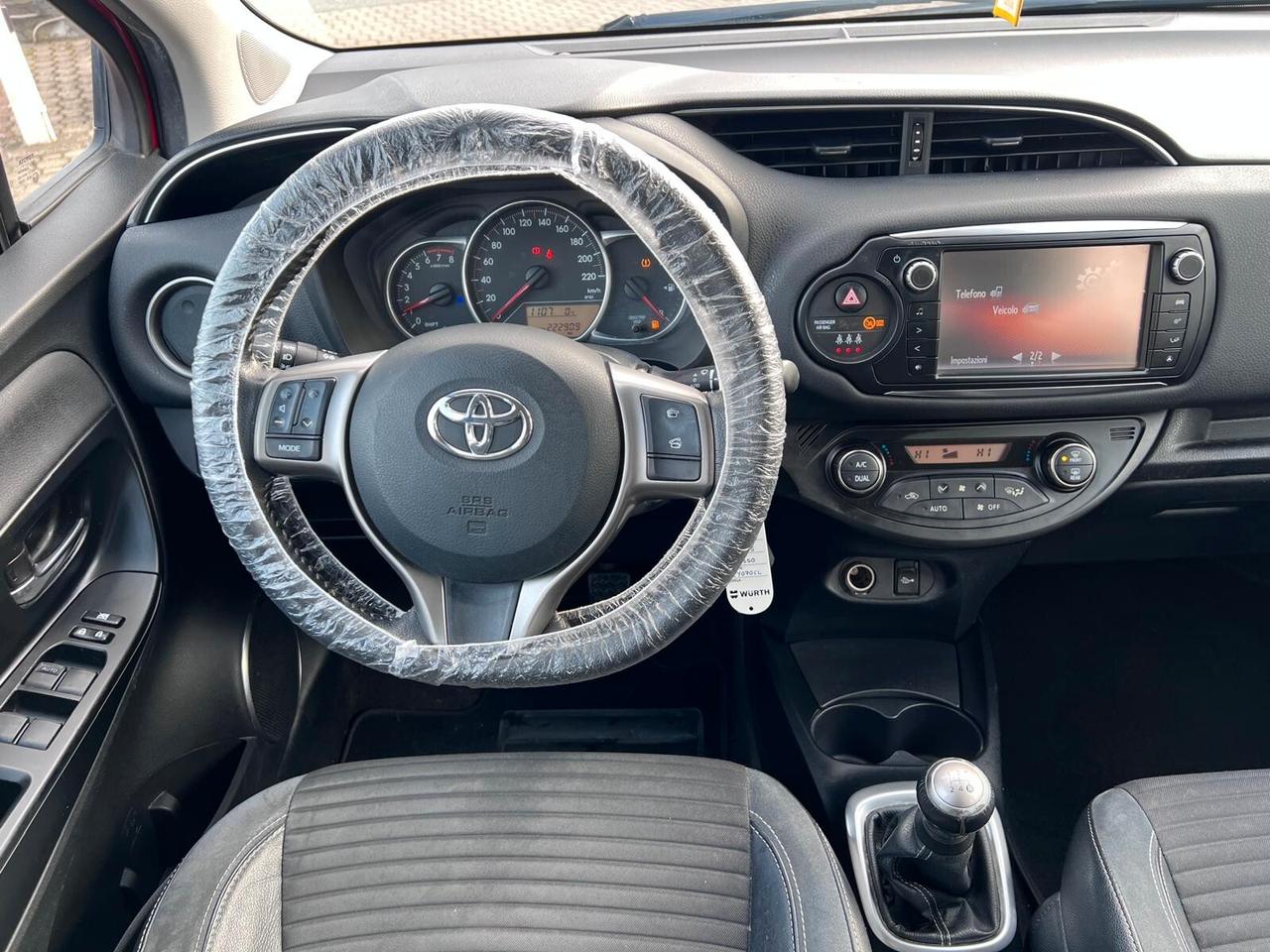 Toyota Yaris 1.0 5 porte Lounge