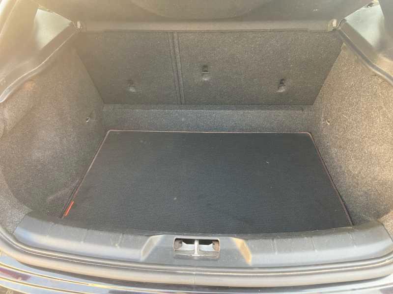 VOLVO V40 Cross Country 2.0 D2 Ocean Race