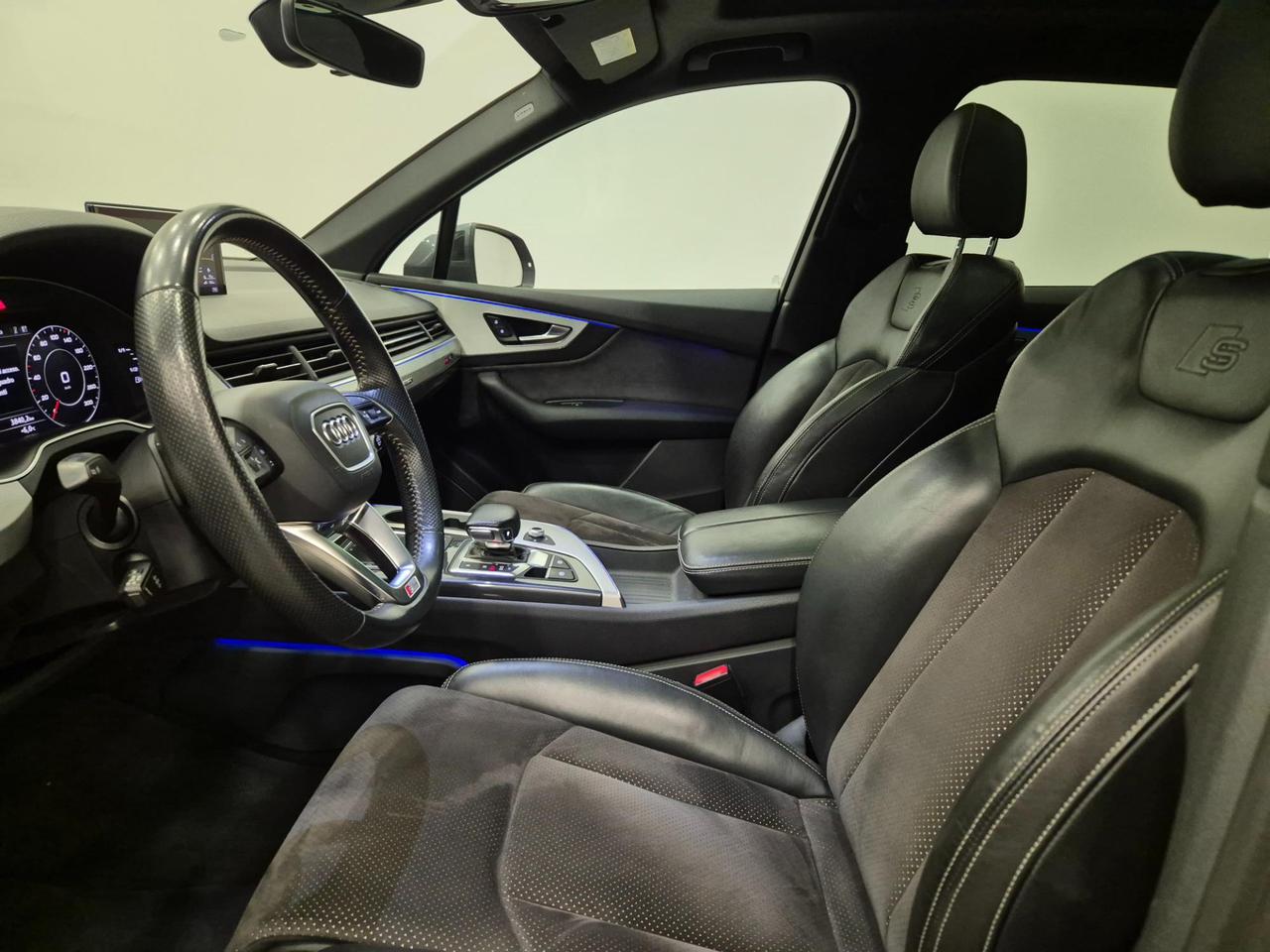 Audi Q7 3.0 tdi S Line quattro tiptronic - Cam - Cruise/Lim - Tetto