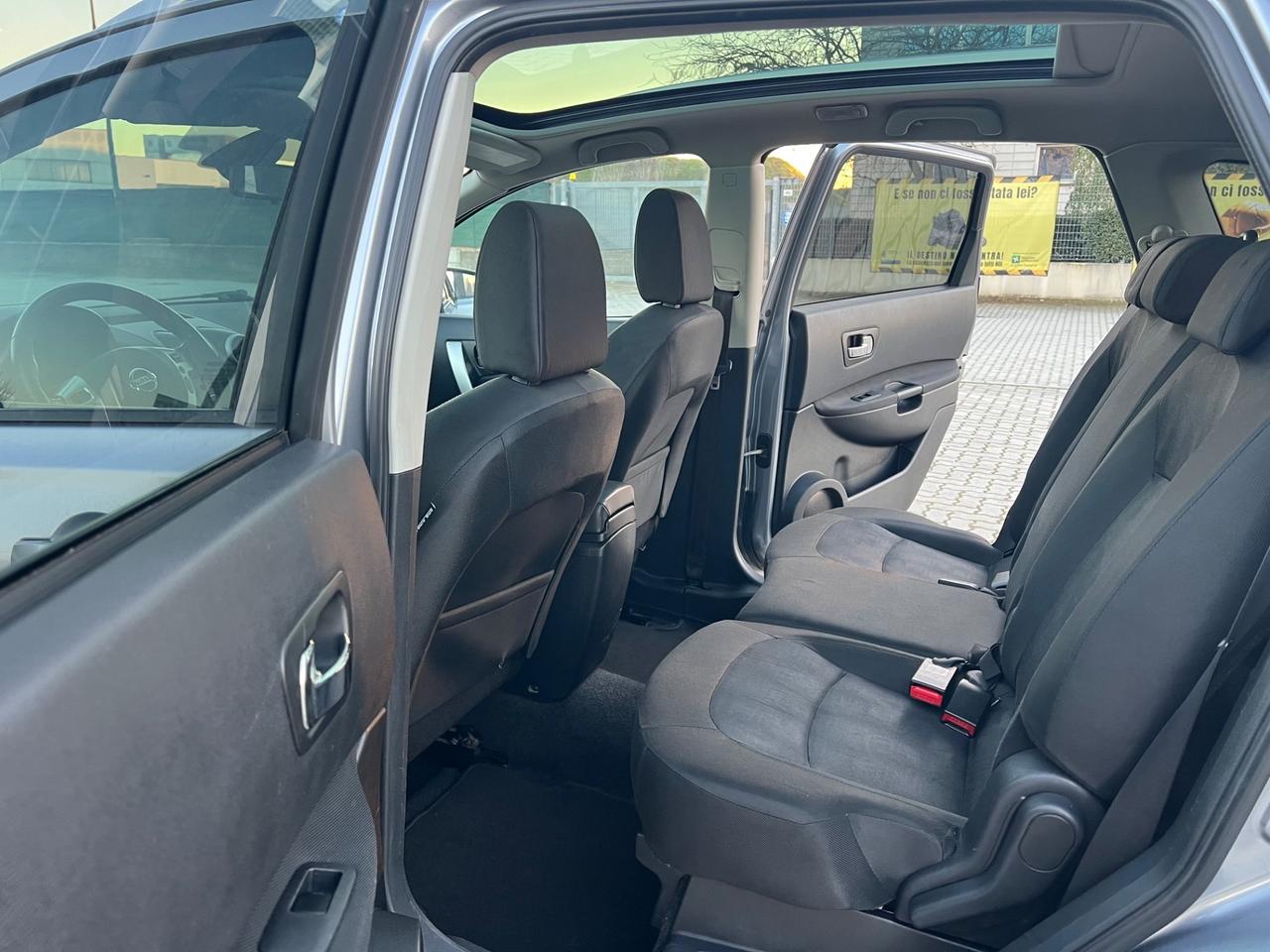 Nissan Qashqai Qashqai+2 2.0 dCi DPF Tekna