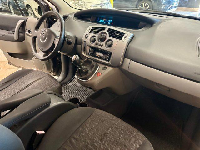 RENAULT Scenic 1.9 dCi/130CV CINGHIA FATTA