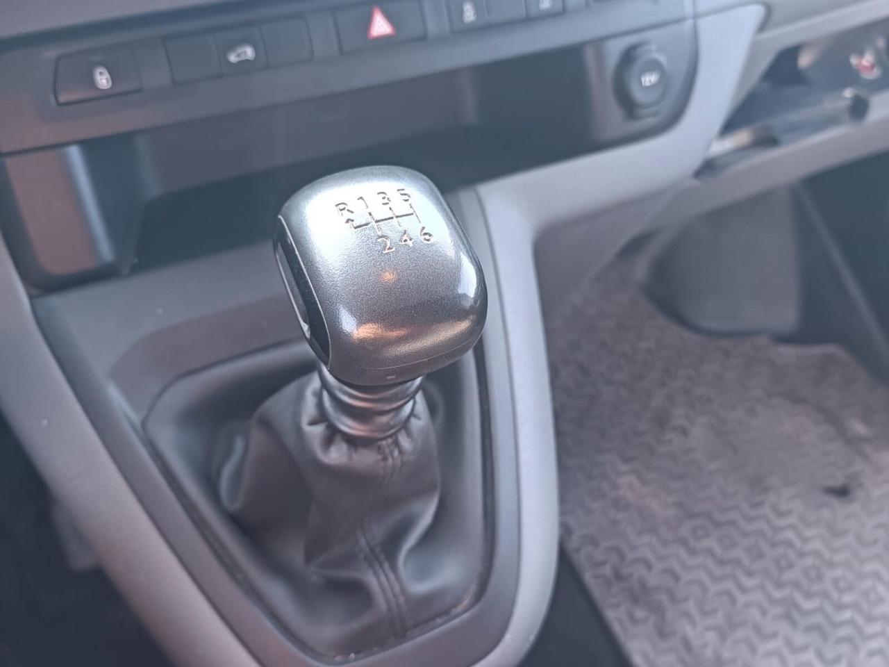 Toyota Proace 1.5d 120cv S&S 10q L0 D Comfort