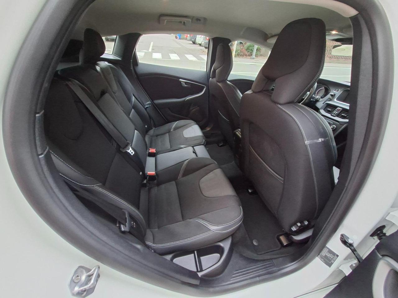 Volvo V40 2.0 d2 Business Plus my19