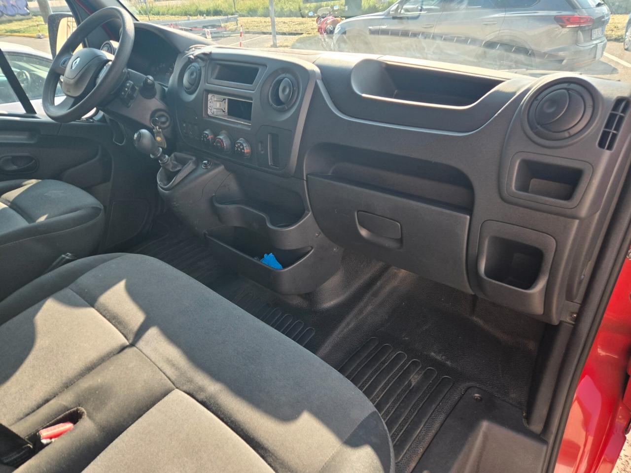Renault Master 2.3 DCI 72000KM