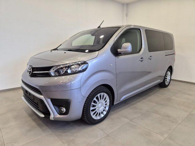 TOYOTA Proace Verso 1.5D L0 D Medium 8/Posti Tetto Panoramico
