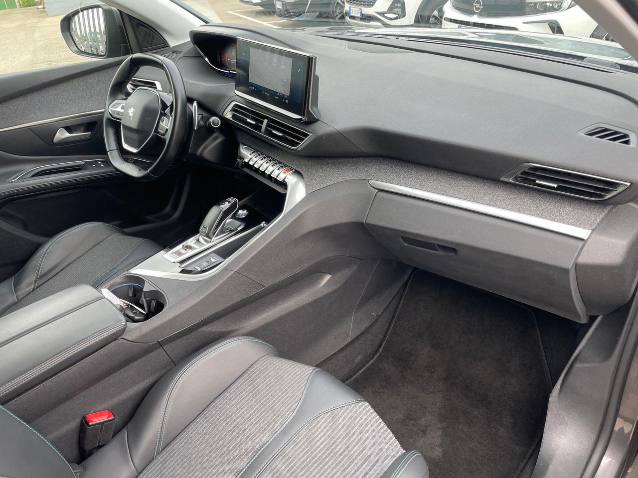 Peugeot 3008 1.5 BlueHDi 130cv EAT8 Allure Pack