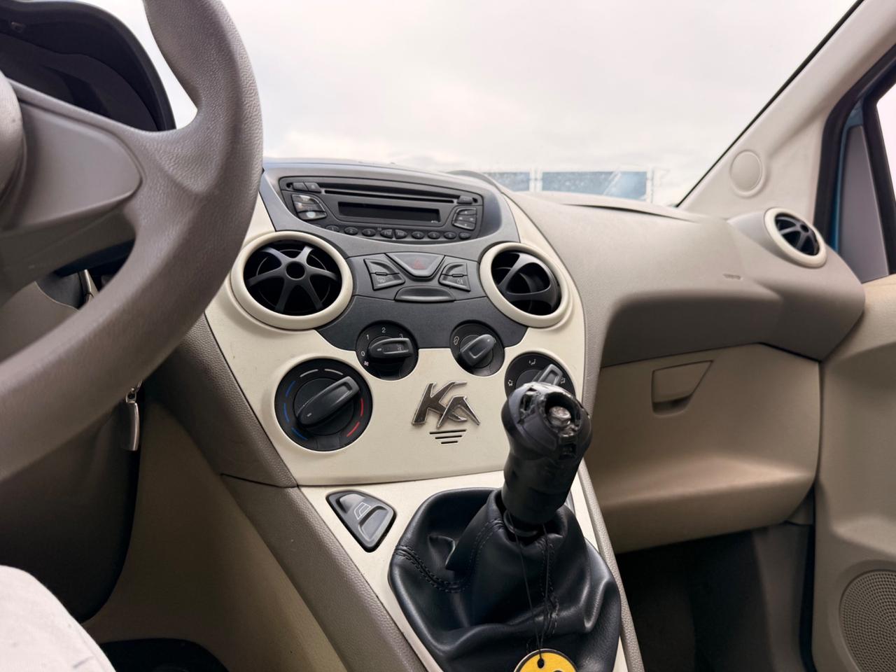 Ford Ka 1.2Benz 69CV Titanium Full Perfett km190