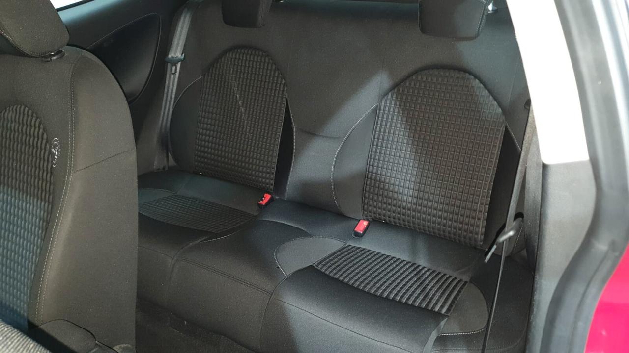 Alfa Romeo MiTo 1.4 T 155 CV Distinctive