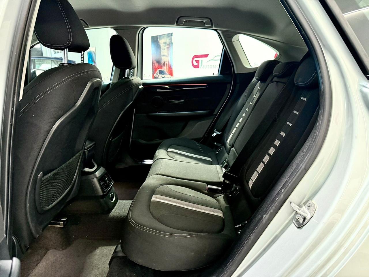 Bmw 2er Active Tourer 220d xDrive Sport aut.