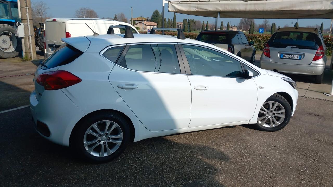 Kia Ceed cee'd 1.4 ECO GPL 5 porte Cool