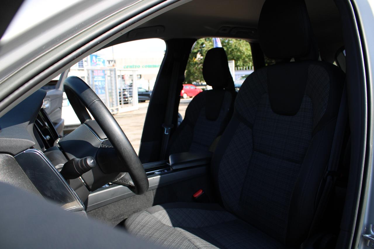 Volvo XC 60 XC60 B4 (d) automatico Core