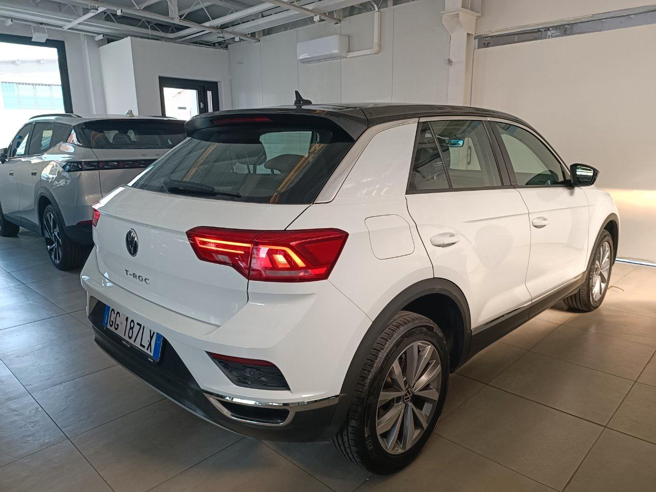 Volkswagen T-Roc 1.0 tsi 110cv