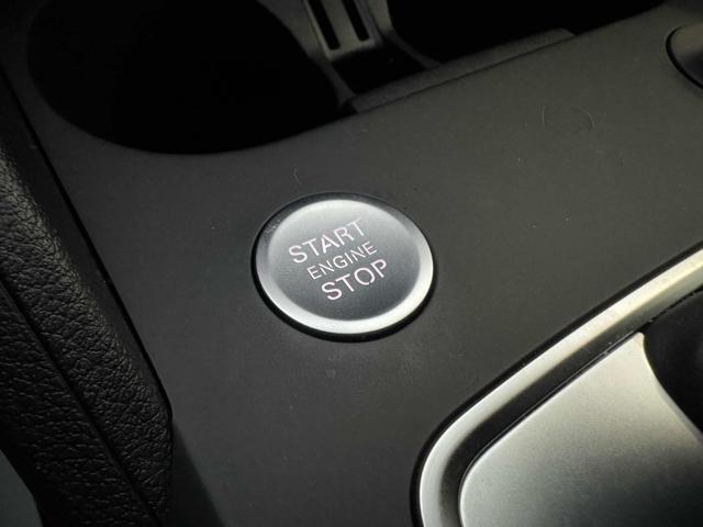 AUDI Q2 35 TFSI S tronic Business Advanced