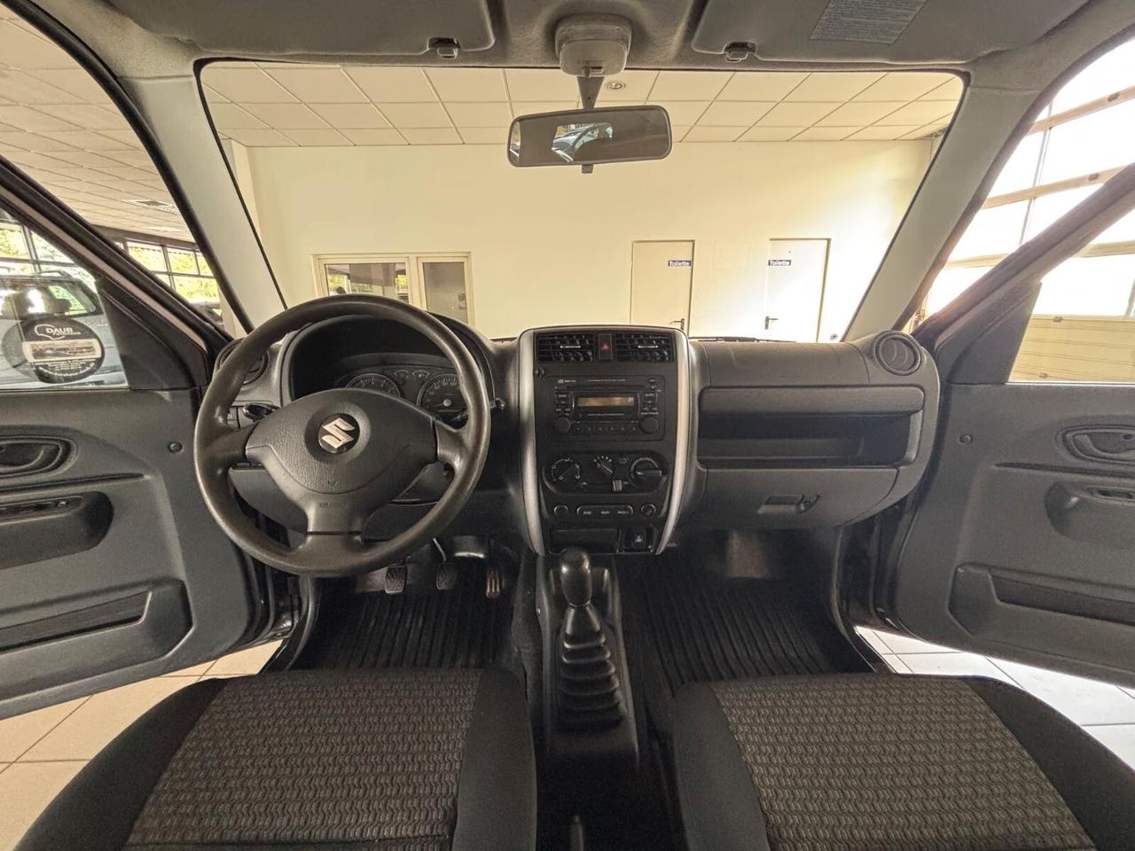 Suzuki Jimny Ranger Limited. Aria condizionata