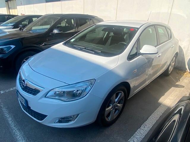 Opel Astra 1.7 CDTI 5p POCHI KM EURO5