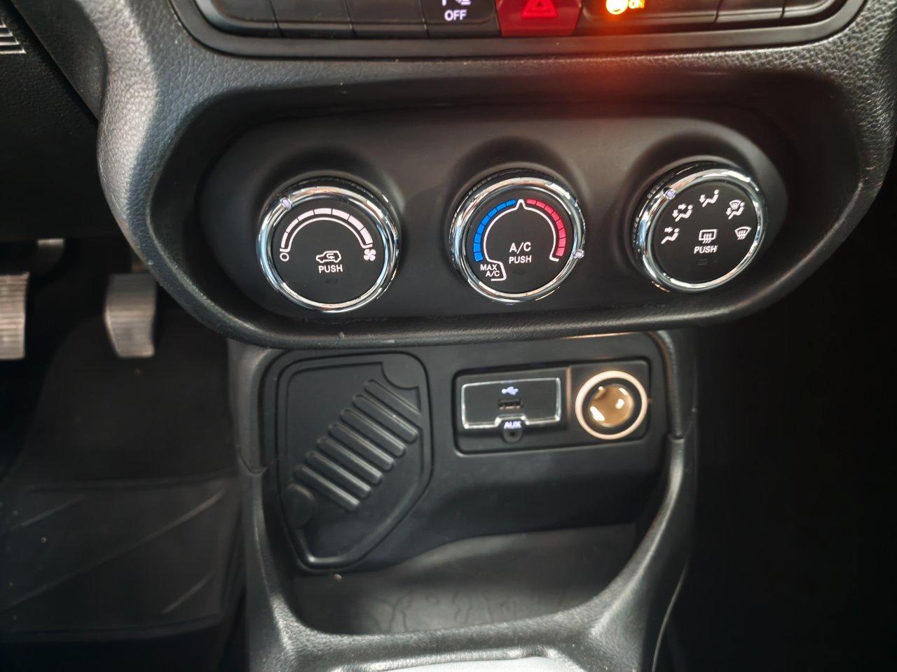 Jeep Renegade 1.6 e-torq evo Longitude fwd 110cv