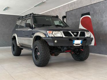Nissan Patrol GR 5 Porte Patrol GR SW 3.0 td di Anniversary