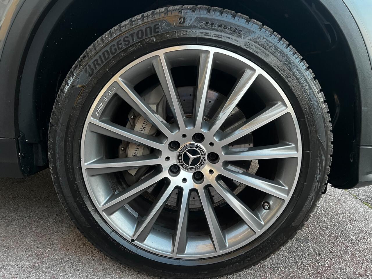 M-Benz GLC Coupè 250 D 4Matic-Premium-AMG-2019