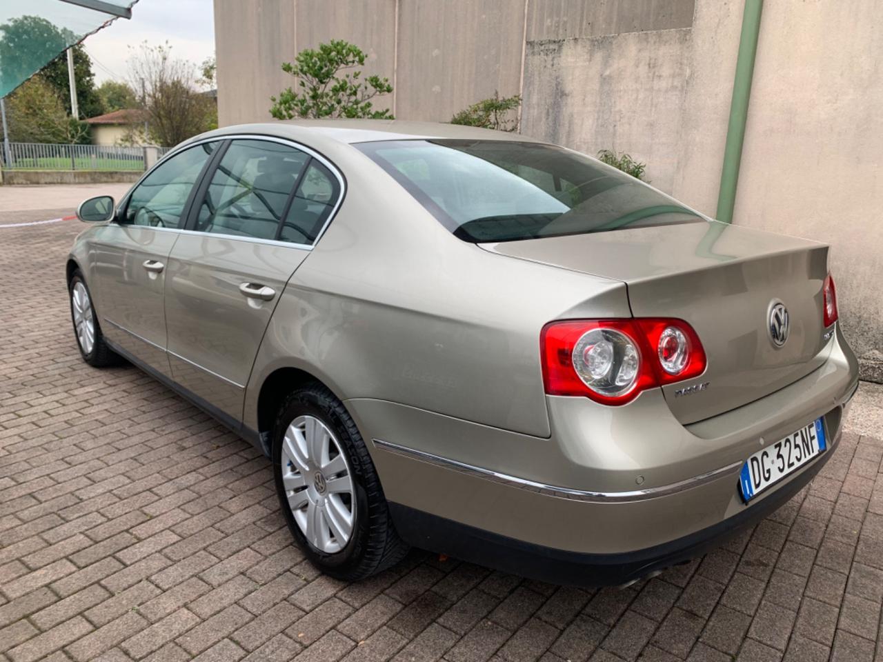 Volkswagen Passat 2.0 TDI DPF DSG Highline