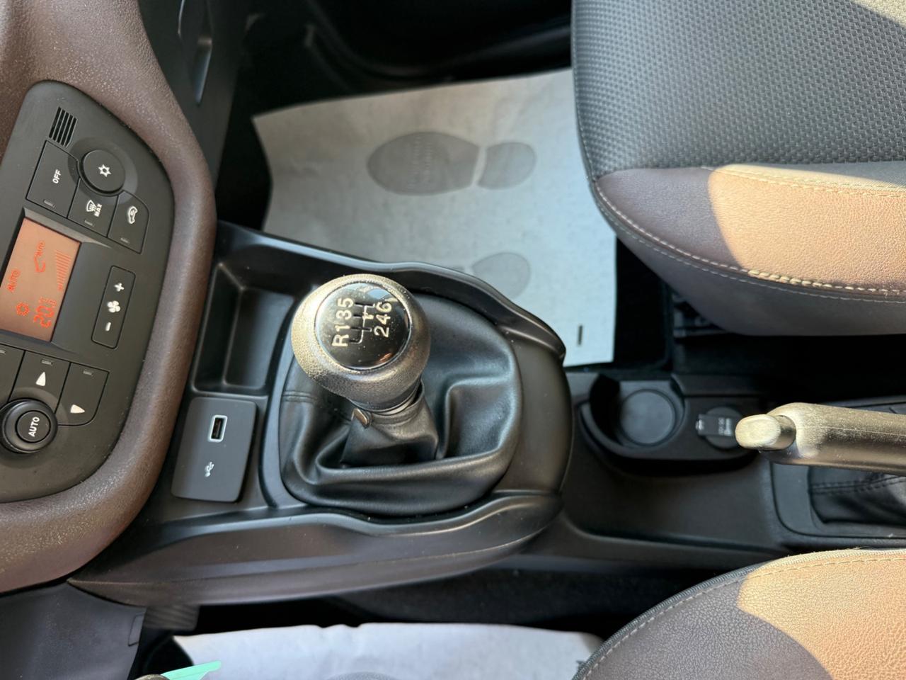 Fiat Doblò 1.6 MJT 16V 120CV Trekking 7POSTI.IVA ESPOSTA