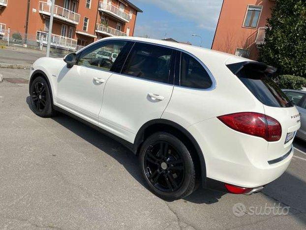 Porsche Cayenne 3.0 V6 tdi tiptronic