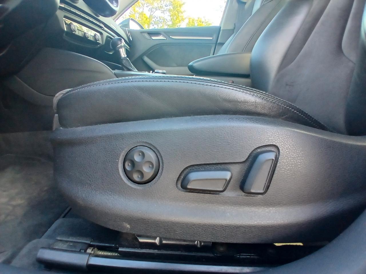 Audi A3 SPB 30 TDI S tronic Business