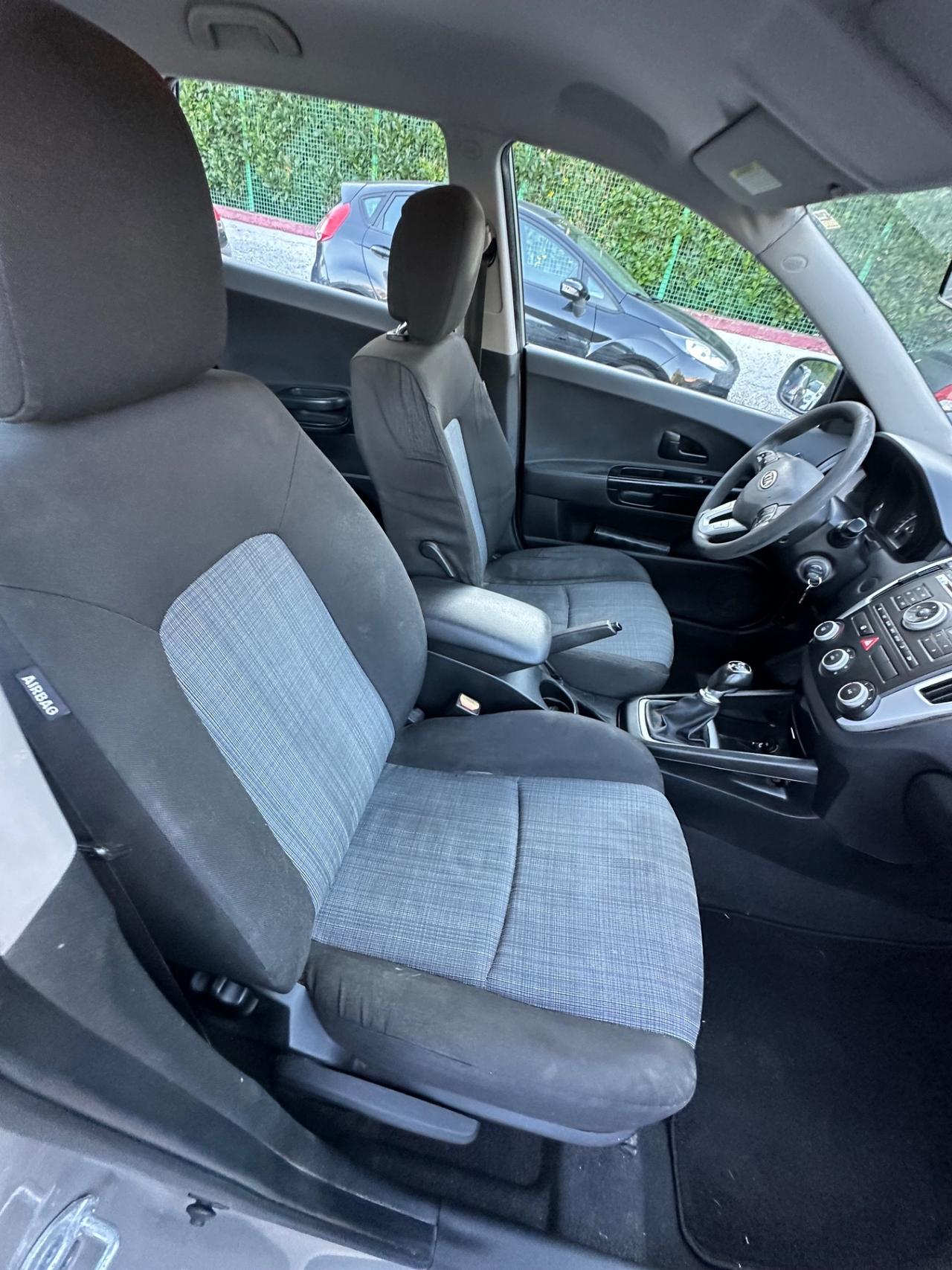 Kia Ceed cee'd Sp. Wag. 1.6 CRDi VGT 90CV LX