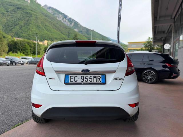FORD Fiesta 1.4 TDCi 68CV 5 porte Titanium