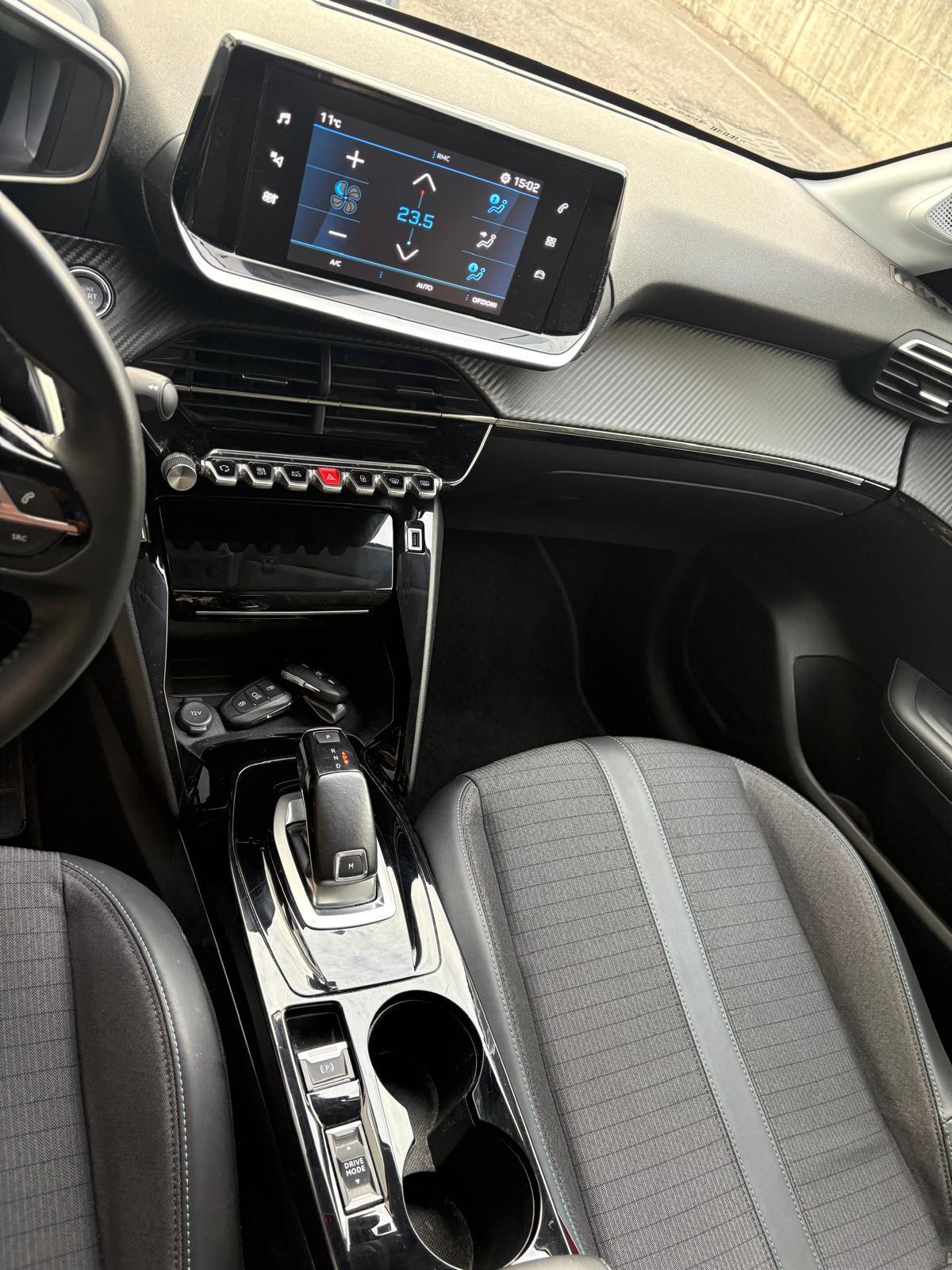 Peugeot 208 PureTech 100 Stop&Start EAT8 5 porte GT