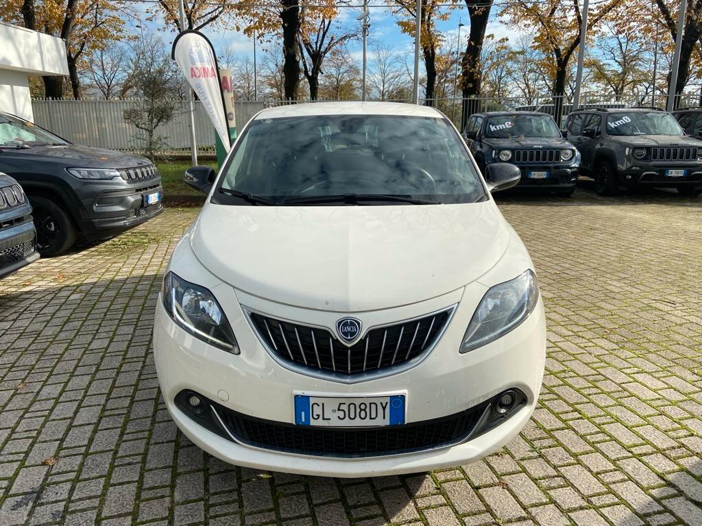 Lancia Ypsilon 1.0 FireFly 5 porte S&S Hybryd Gold