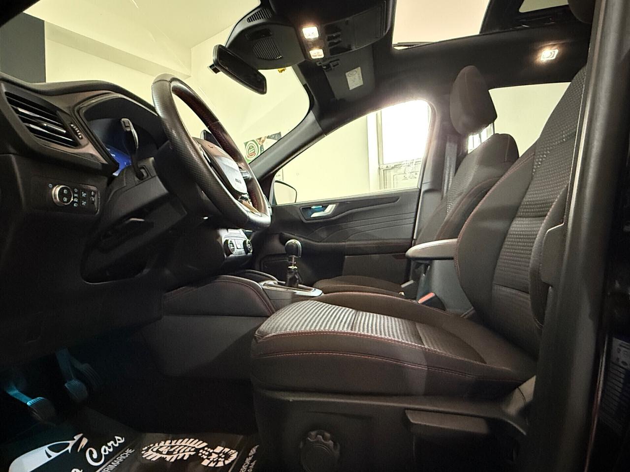 Ford Kuga 1.5 EcoBlue 120 CV ST-Line TETTO APRIBILE
