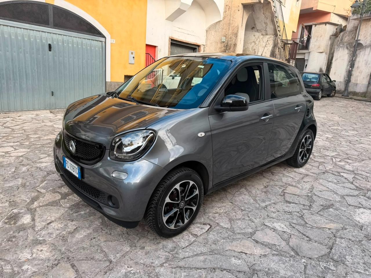 Smart ForFour 70 1.0 Passion