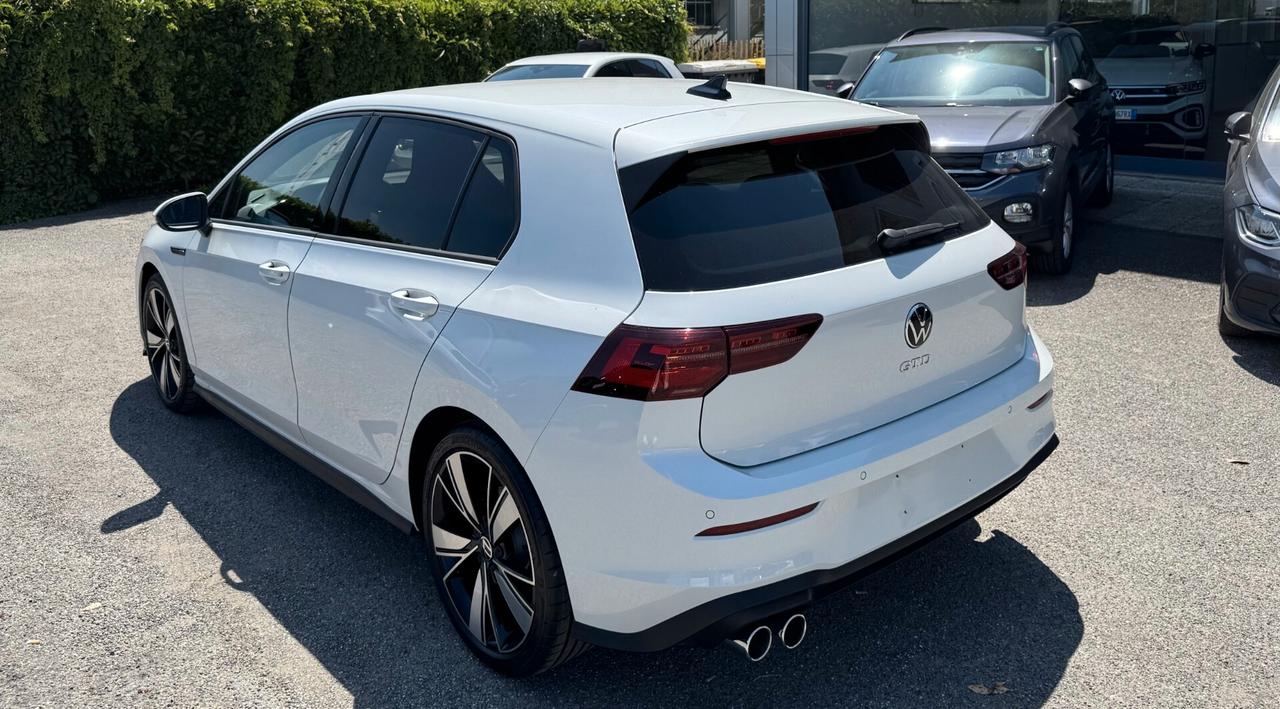 Volkswagen Golf 2.0 TDI 200CV GTD KM0 FULL O/ NO VINCOLI /ITALIANA