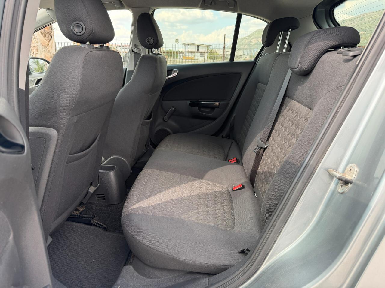 OPEL CORSA ANNO 2013 1.3 DIESEL 75 CV