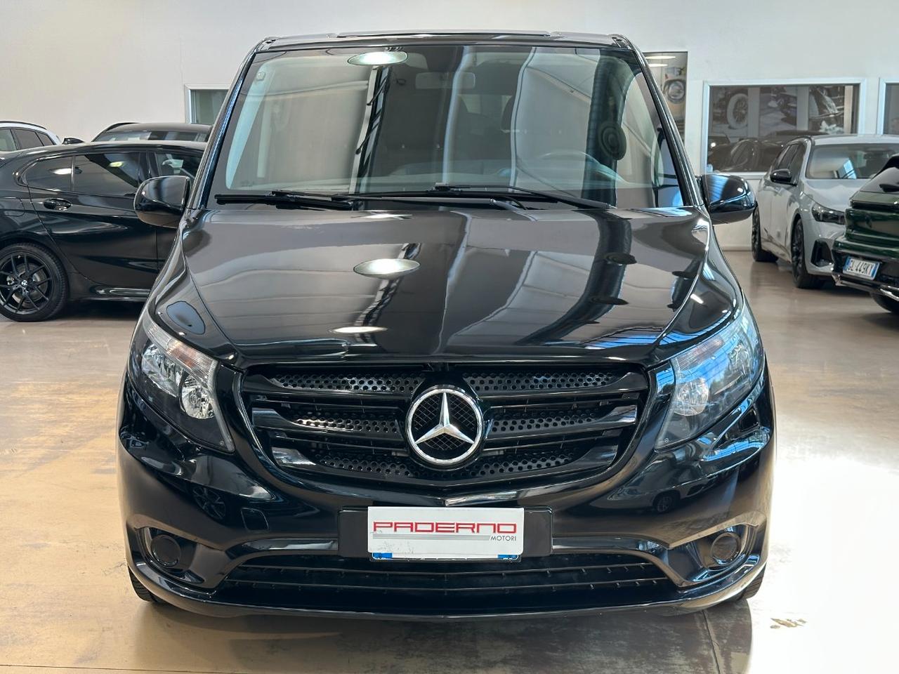 MERCEDES Vito 114 cdi long tourer auto - 9 Posti - IVA Esposta