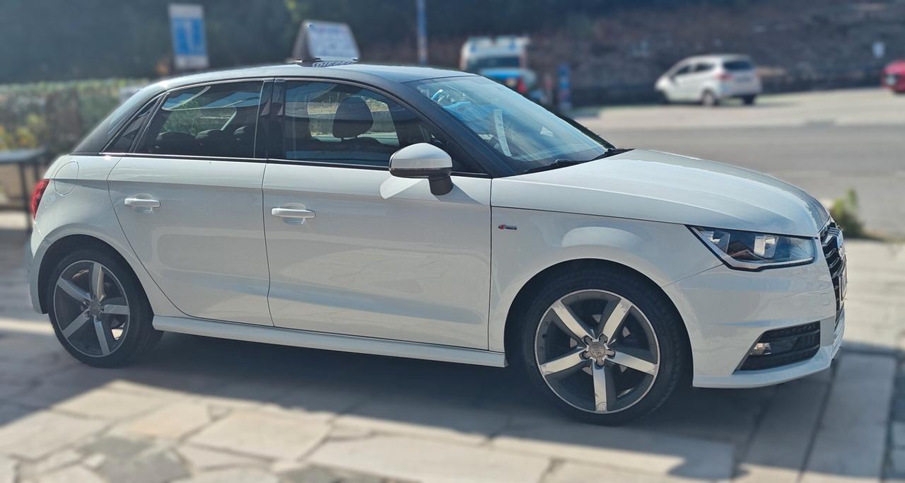 AUDI A1 1.4 TDI 90 CV S-TRONIC S-LINE