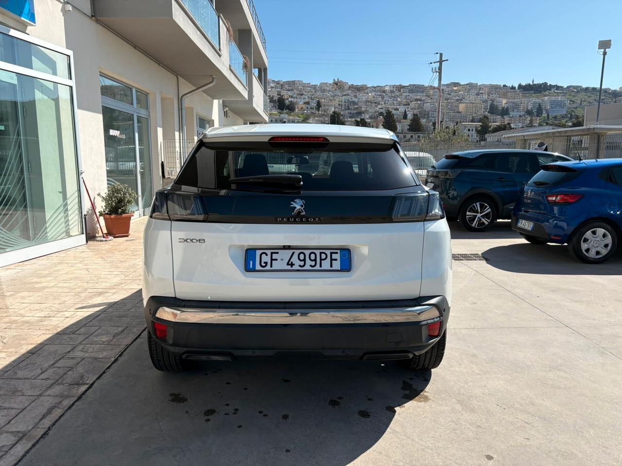 Peugeot 3008 BlueHDi 130 S&S EAT8 Active Pack