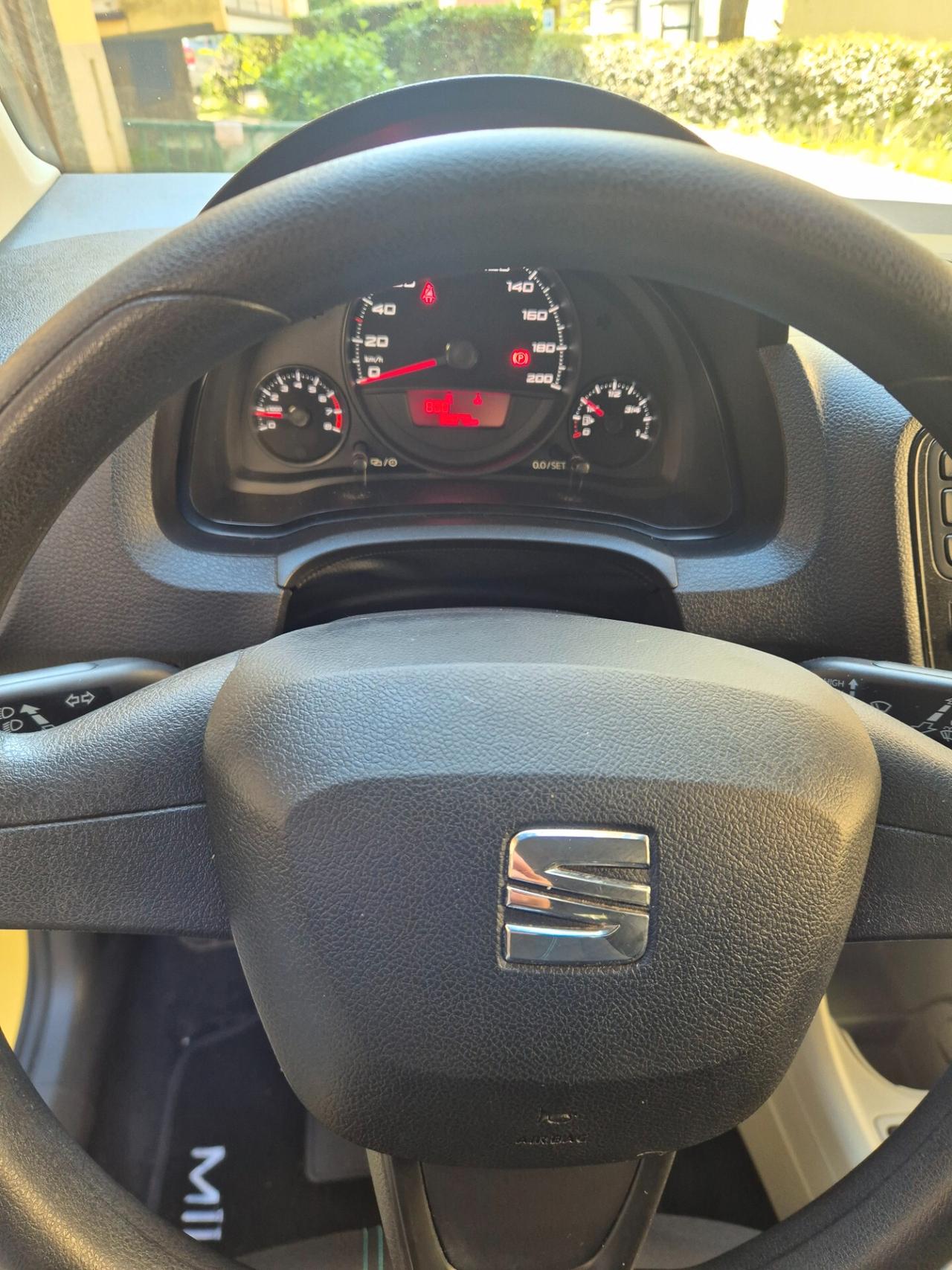 Seat Mii 1.0 5 porte benzina euro 6 neo patentati
