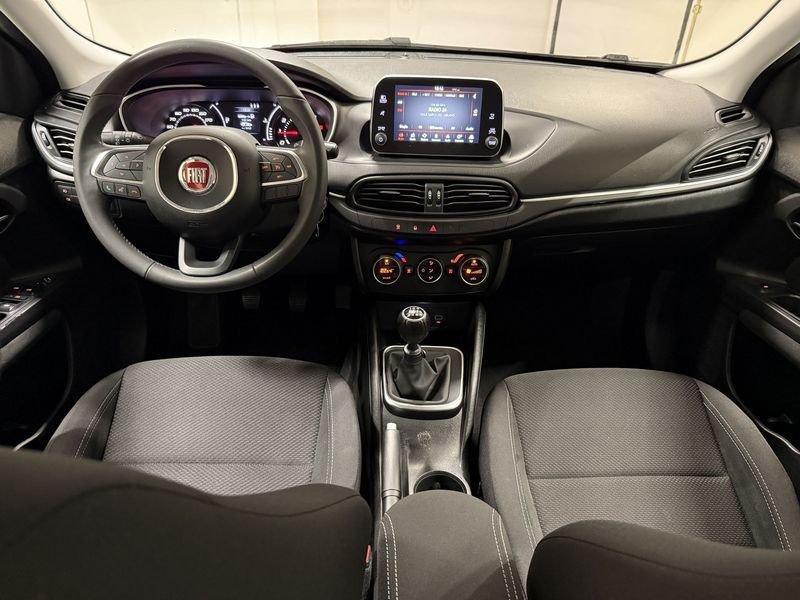 FIAT Tipo Tipo 1.4 5Pt Lounge