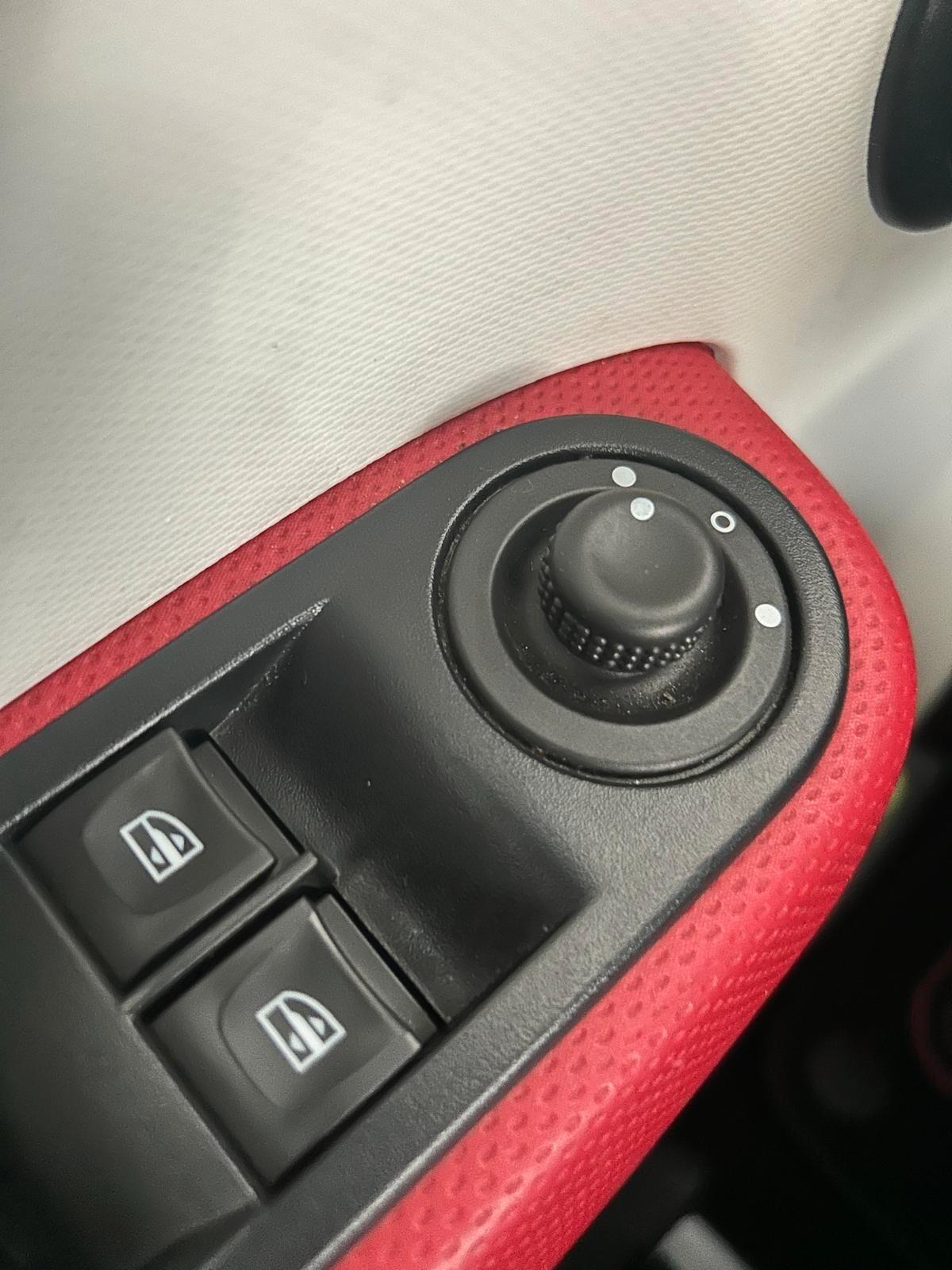 Renault Twingo SCe Stop&Start 1.0 benzina