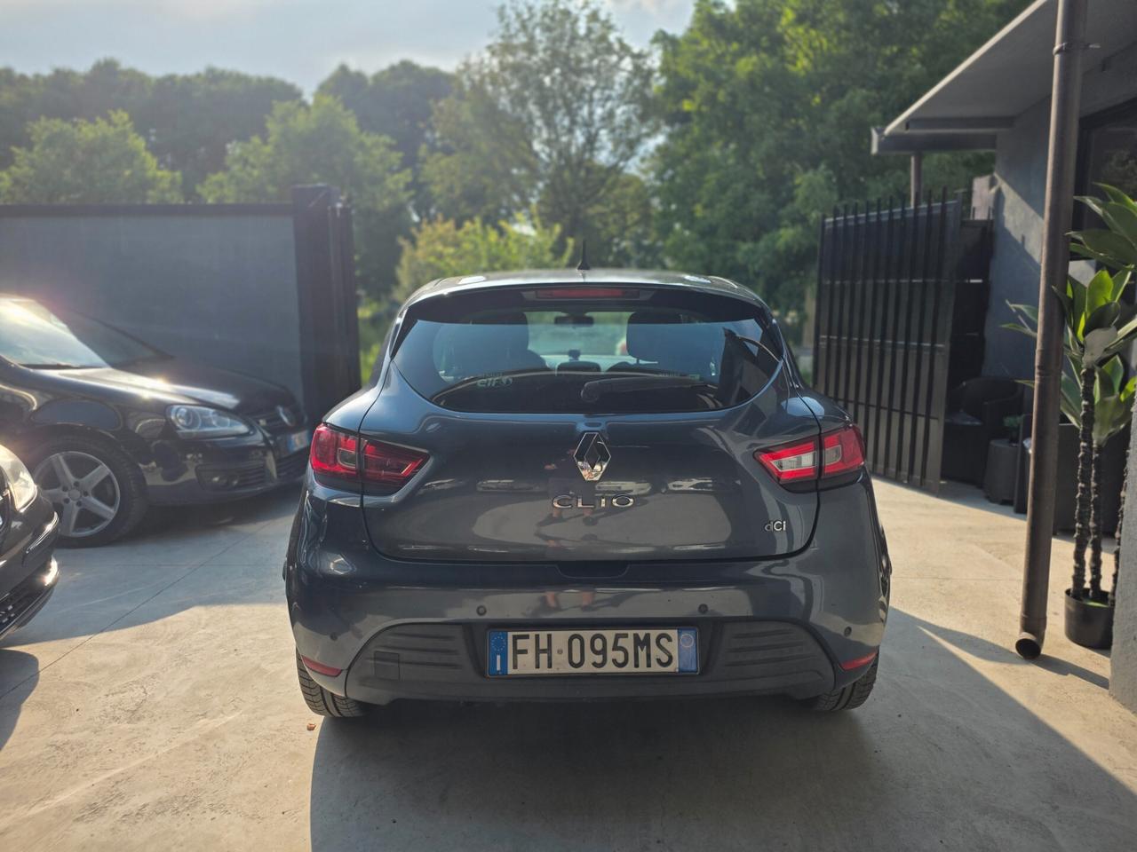 Renault Clio dCi 8V 75 CV Start&Stop 5 porte Energy Duel
