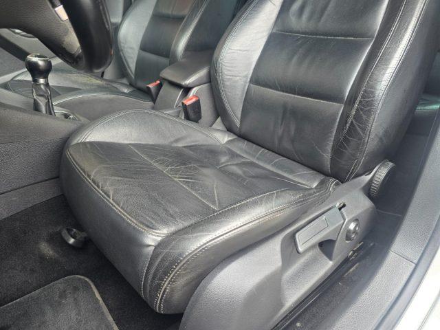 VOLKSWAGEN Golf VI 2.0 TDI 140CV DPF 5p. Highline PELLE Navi TEL