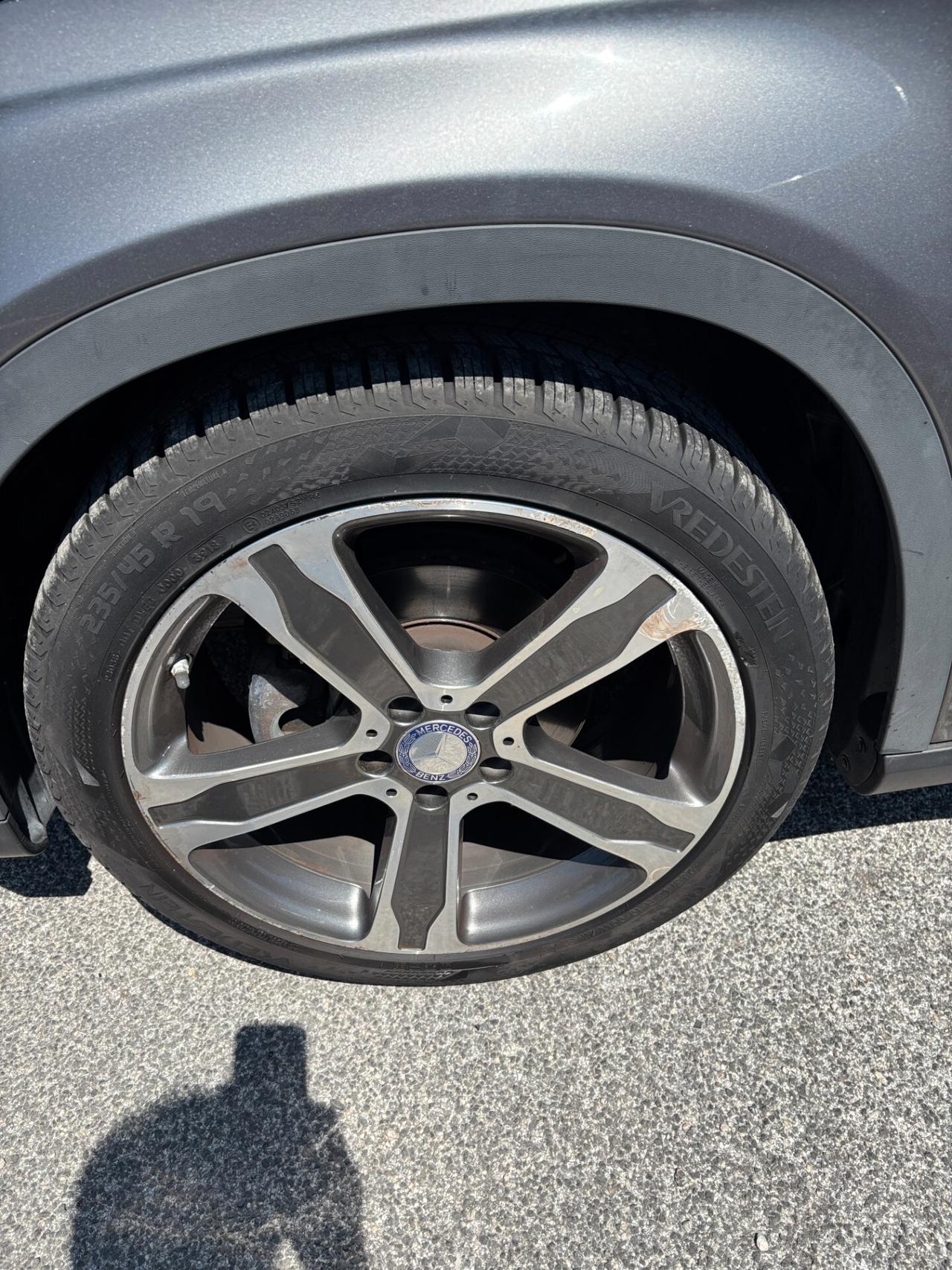 Mercedes-benz GLA 200 d Automatic Premium