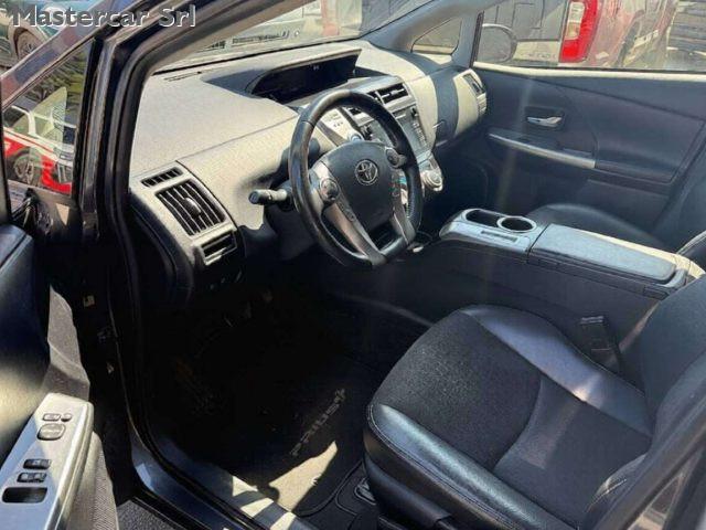 TOYOTA Prius+ Prius III 2012 1.8h Style ecvt my18 - GA821AN