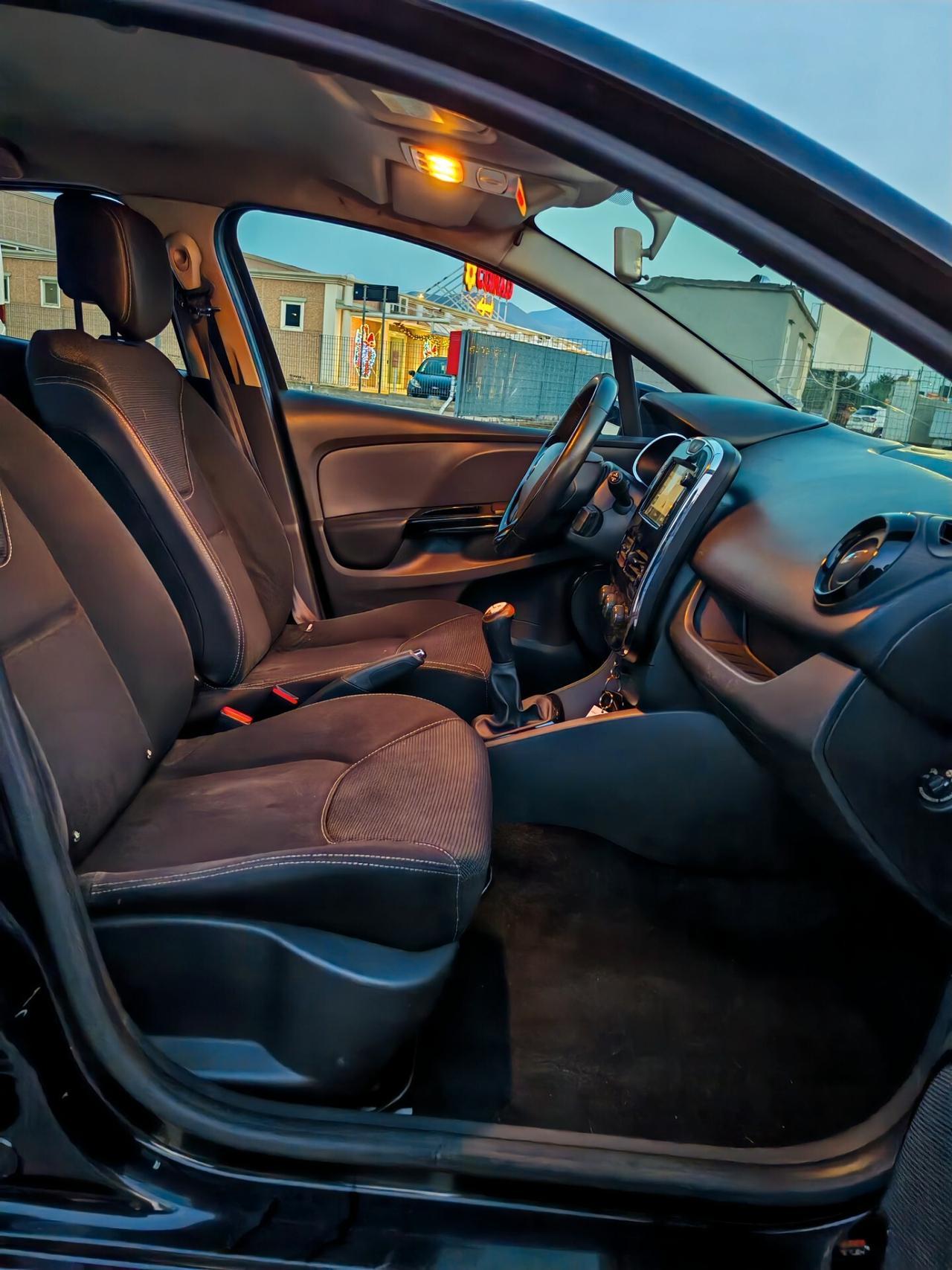 Renault Clio 1.5 dCi 90CV 5 porte Live!